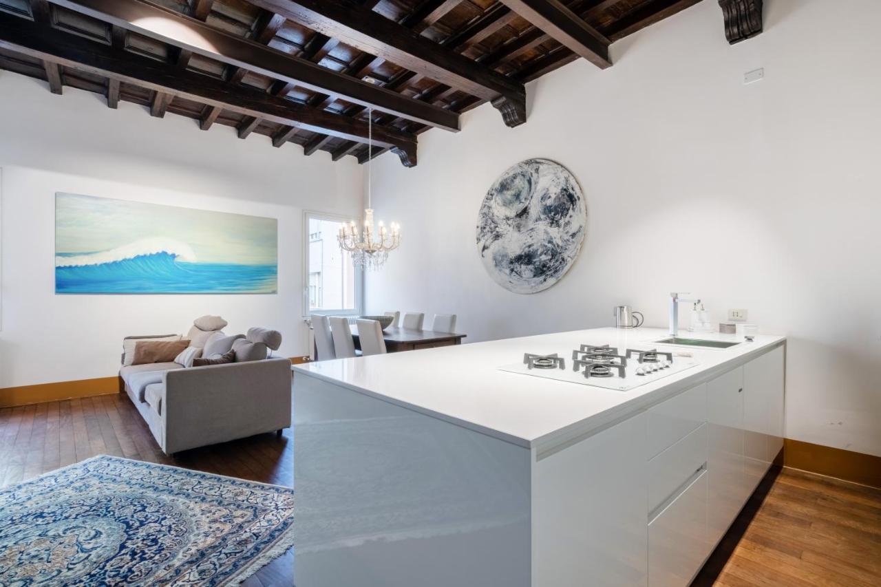 Exclusive Elegant Apartment In Pieno Centro! X4 Rimini Exterior photo
